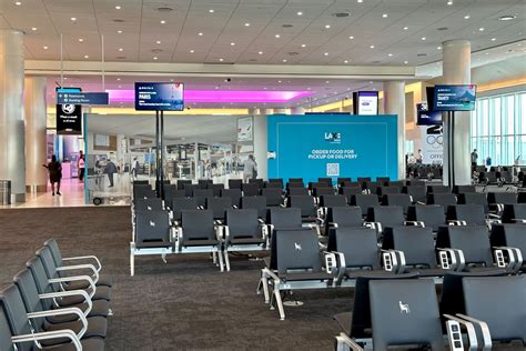 celeb gate area